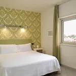 Hotell 4