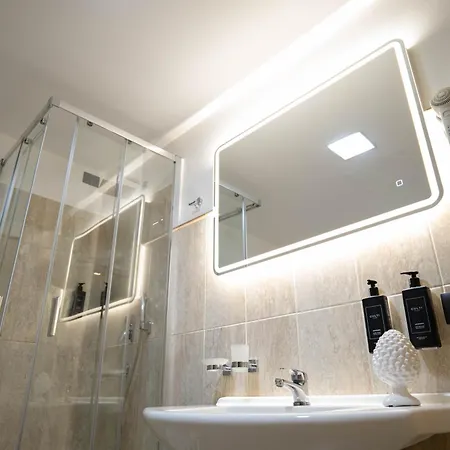 Otel 4 Cannizzaro