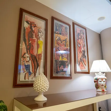 4 Hotell